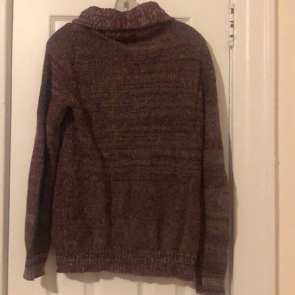 American Rag sweater - Picture 2 of 2
